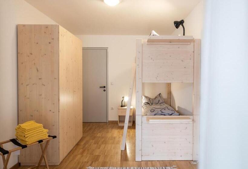 ホテル Vintlerhof