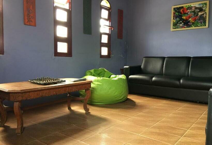 La Melangerie   Hostel