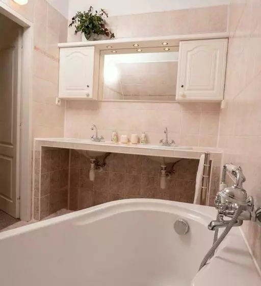 Majatalo Penzion Beako Na Pinglu