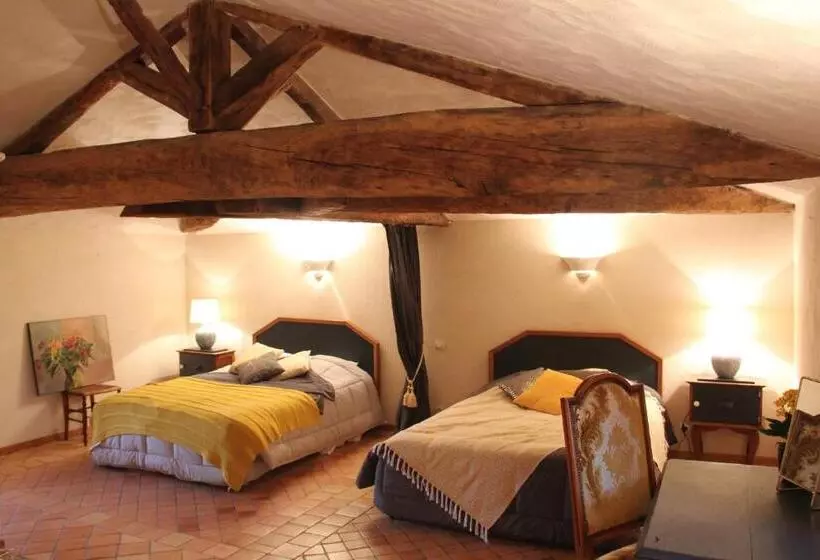 تختخواب و صبحانه Les Chambres D Hôtes De La Métairie Du Bourg