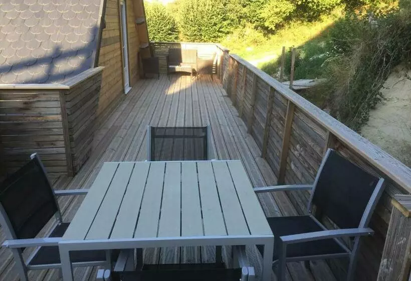 ベッドアンドブレックファースト Les Roses Des Bois