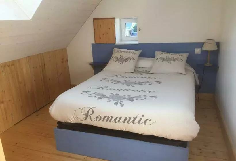 ベッドアンドブレックファースト Les Roses Des Bois