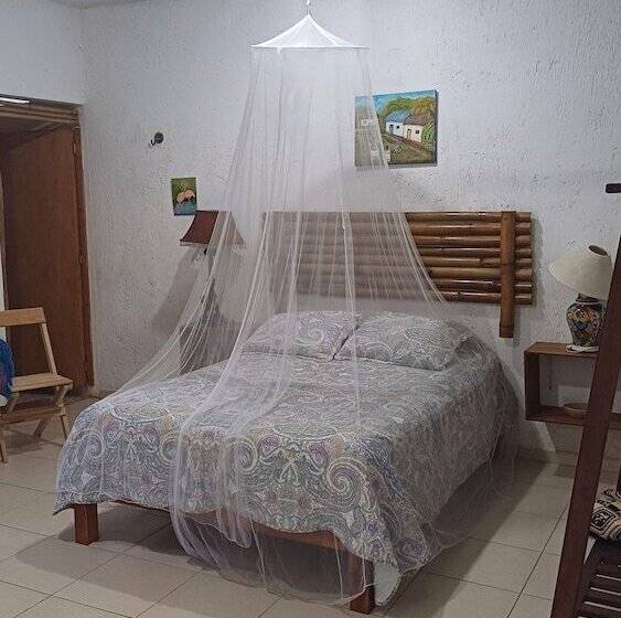 Bed & Breakfast Mayan Bungalow Near Chichén