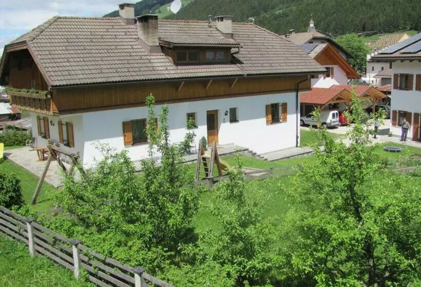 ホテル Appartements Hoferhof