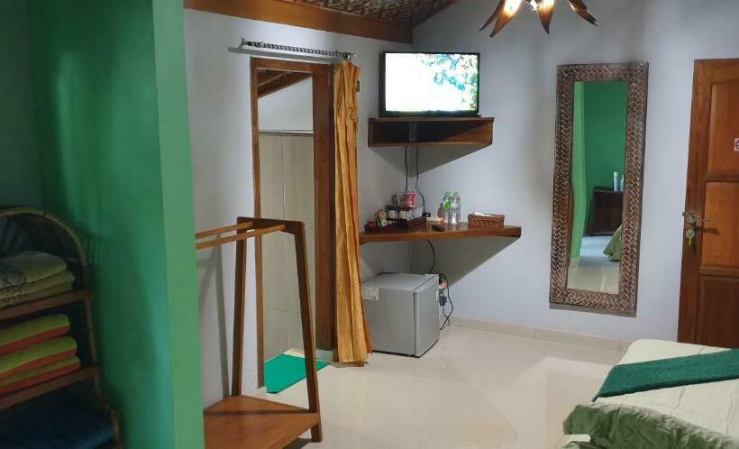 Istana Ombak Eco Resort