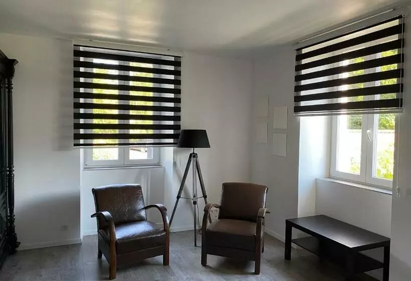 Les Rives Des Habsbourg