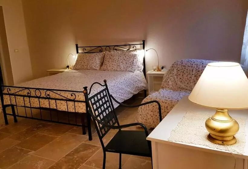 پانسیون Foresteria Borgo Delle Grazie