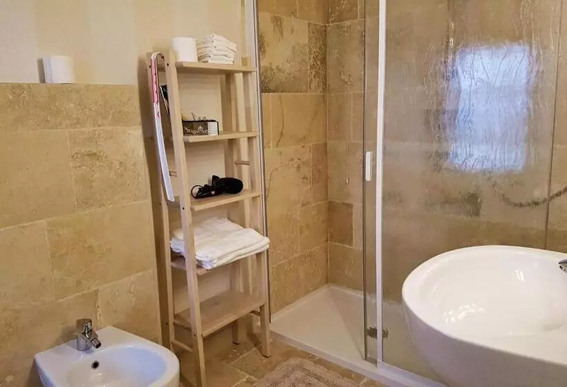 پانسیون Foresteria Borgo Delle Grazie