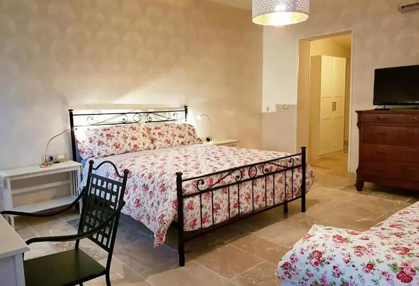 پانسیون Foresteria Borgo Delle Grazie