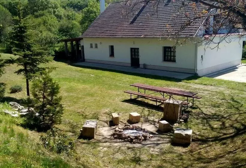 Majatalo Gerecse Vendégház