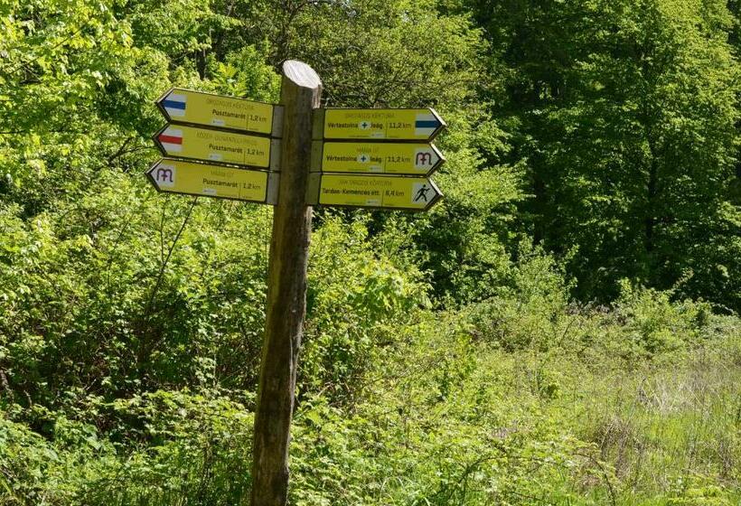 ペンション Gerecse Vendégház