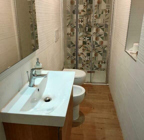 Pension (Hôtel basse catégorie) La Morra