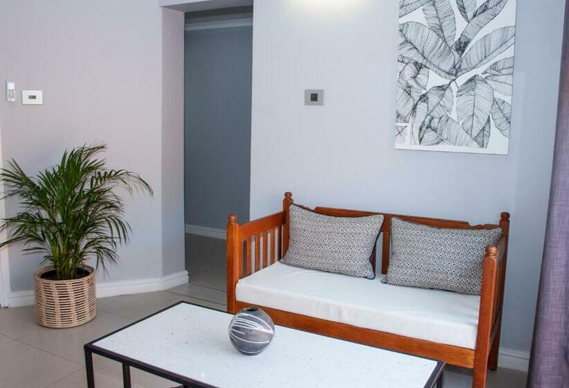 پانسیون Lofts On Lorna