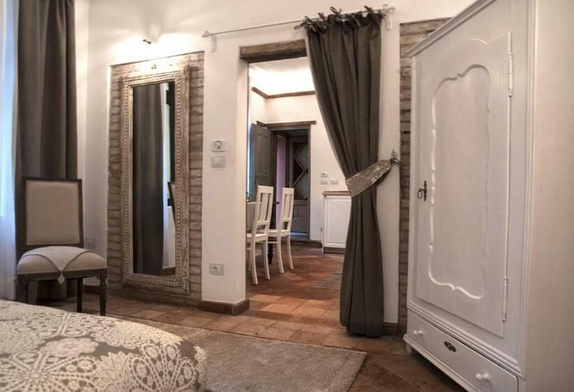 Bed and Breakfast Alle Fronde