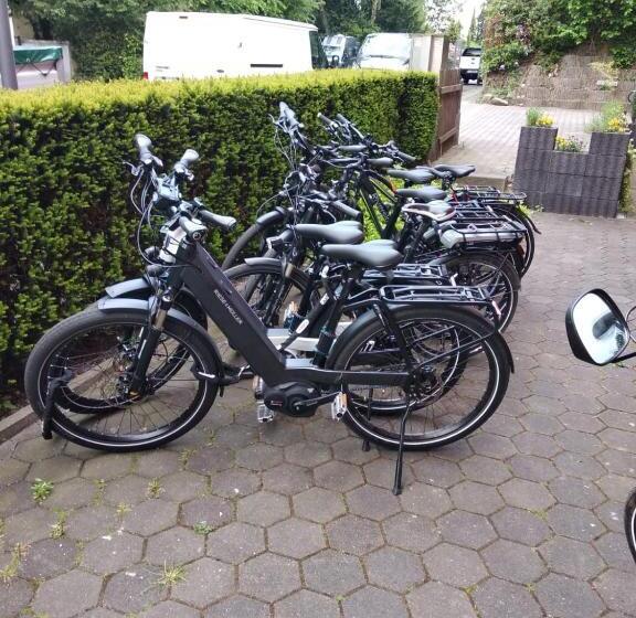 مبيت وإفطار Bergcafè   Hotel Kammann