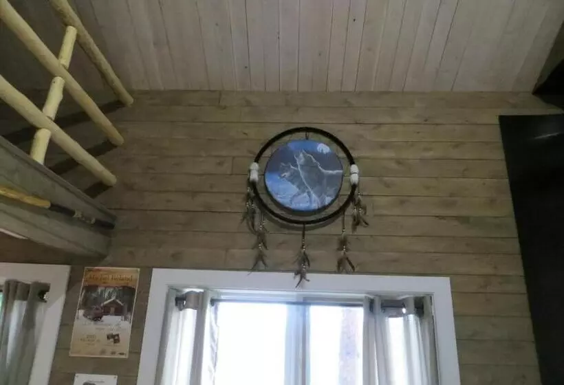 Aamiaismajoitus (B&B) La Maison Sous Les Arbres