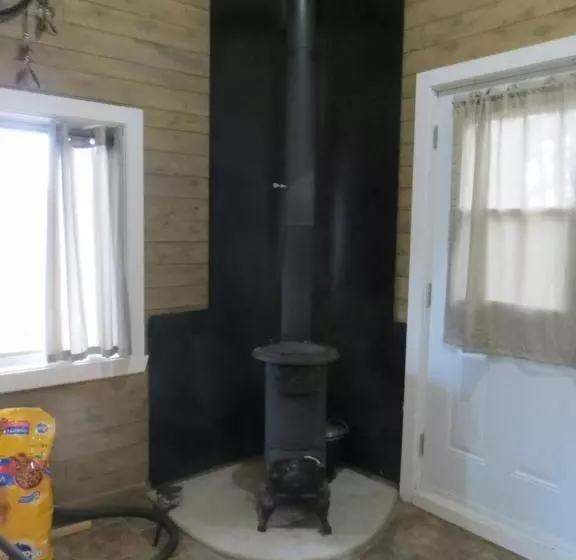 Aamiaismajoitus (B&B) La Maison Sous Les Arbres