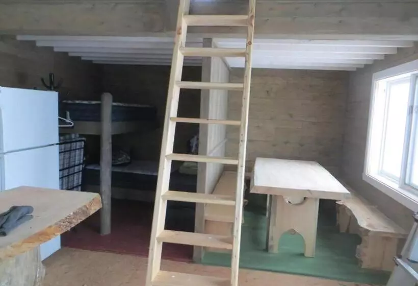 Aamiaismajoitus (B&B) La Maison Sous Les Arbres