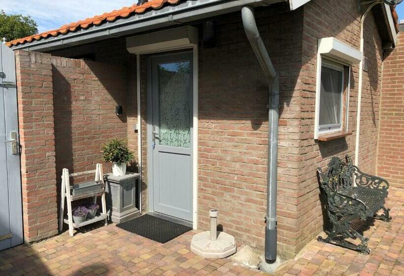 مبيت وإفطار Slapen Bij De Zeeuwse Lala