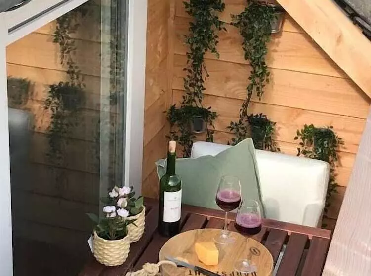 Aamiaismajoitus (B&B) Vijverhoef