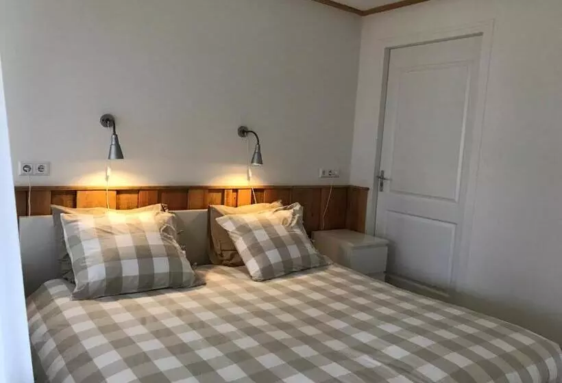 Aamiaismajoitus (B&B) Vijverhoef