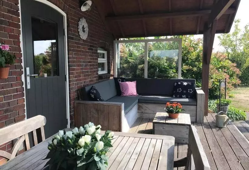 Aamiaismajoitus (B&B) Vijverhoef