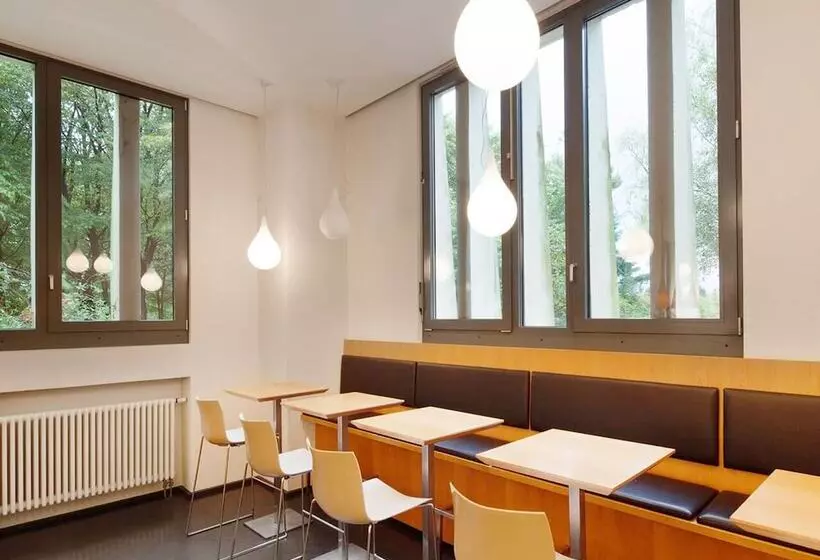 Hotelli Katholische Akademie Schwerte