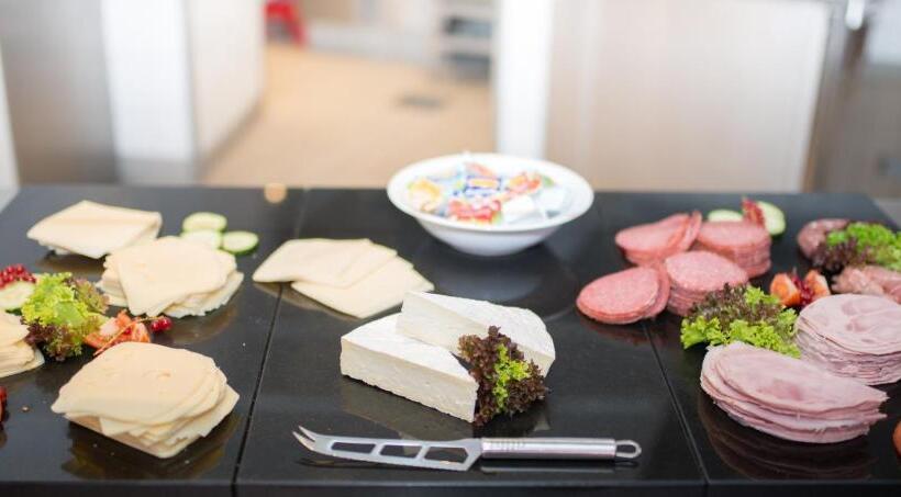 בית מלון כפרי Katholische Akademie Schwerte