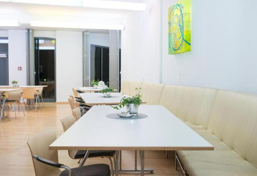 בית מלון כפרי Katholische Akademie Schwerte