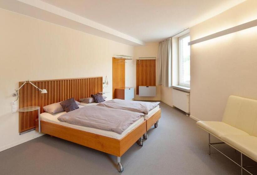 בית מלון כפרי Katholische Akademie Schwerte