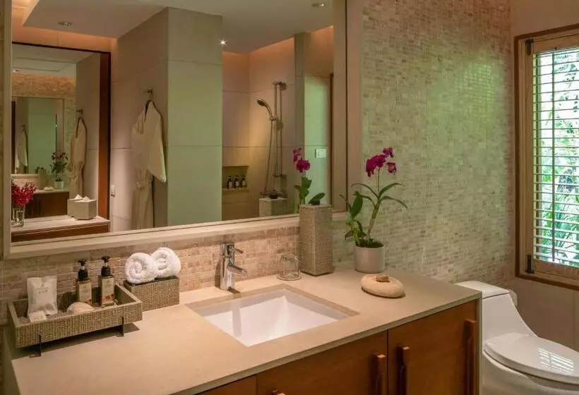 Lomakeskus Villa Macaque And Villa Languor