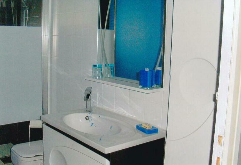 تختخواب و صبحانه Chambre D Hotes A Nérac