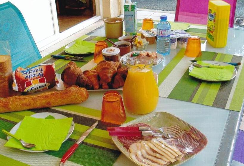 تختخواب و صبحانه Chambre D Hotes A Nérac