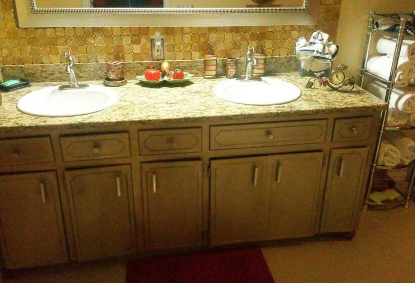 Bed and Breakfast Cozy Mobay