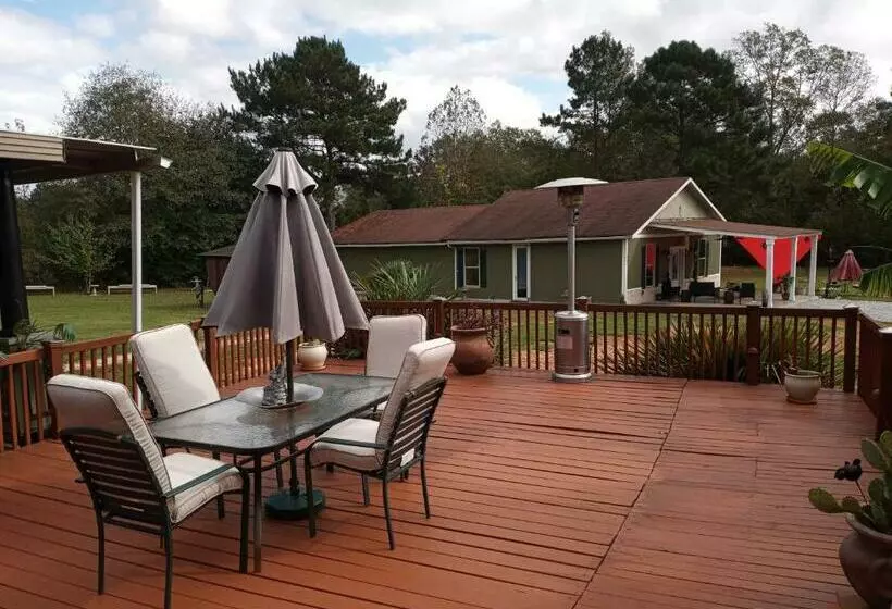 Aamiaismajoitus (B&B) Cozy Mobay