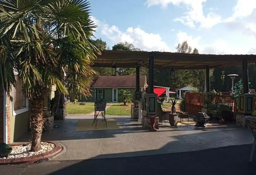 Aamiaismajoitus (B&B) Cozy Mobay