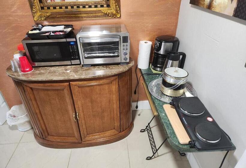 Bed and Breakfast Cozy Mobay