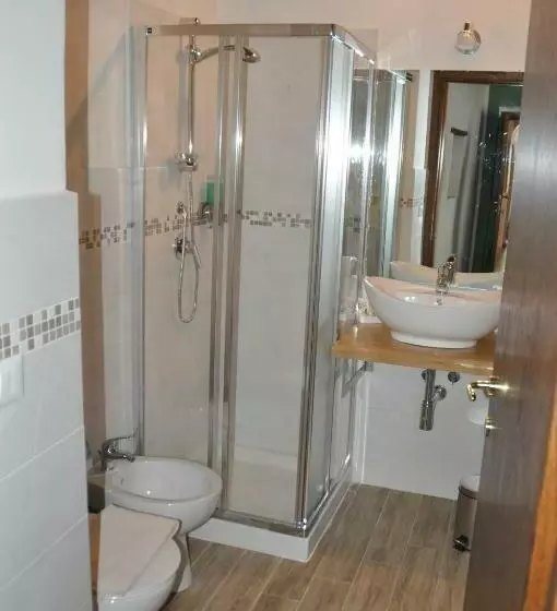 تختخواب و صبحانه Il Casale Dei Nonni
