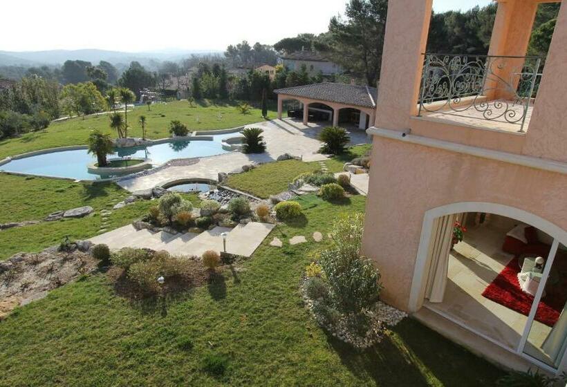 مبيت وإفطار Havre De Paix 5 étoiles Prestige Jacuzzi, Hammam, Sauna, Piscine Chauffée Mougins Cannes Grasse