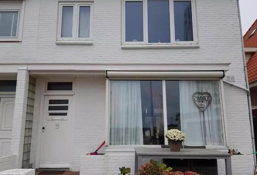 Majatalo Evy S Place