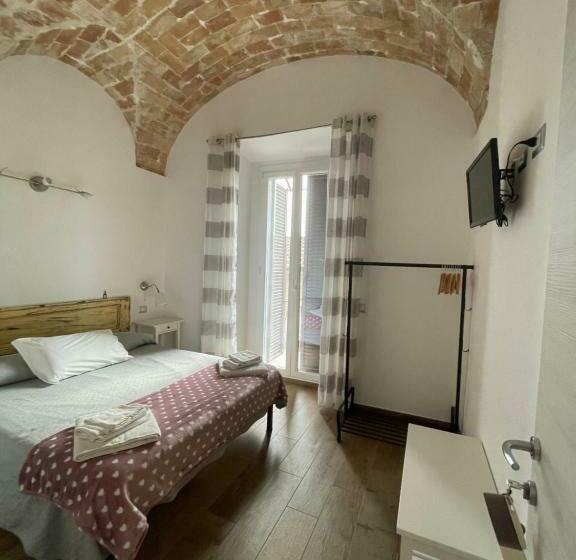 פנסיון Il Torrione