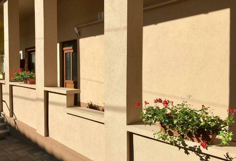 펜션 Origo Vendégház