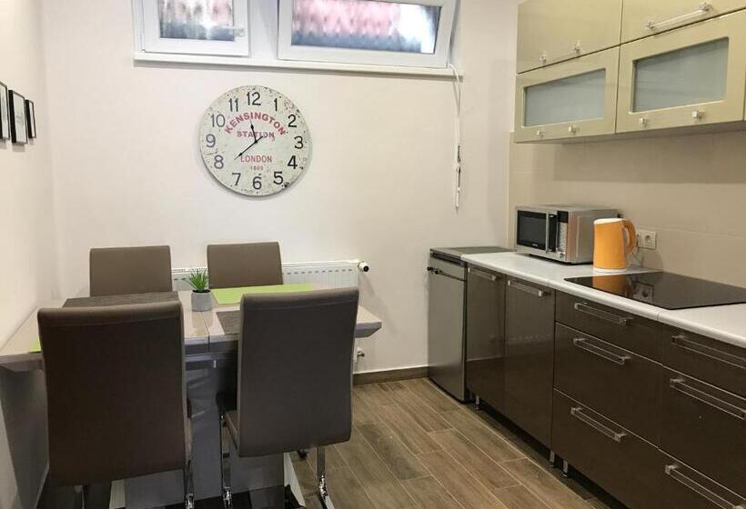 펜션 Origo Vendégház