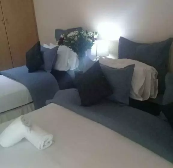 پانسیون Shalamanzi Lodge