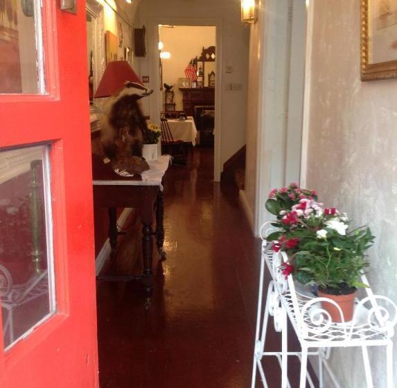 Pensjonat Sheehans On Main Street