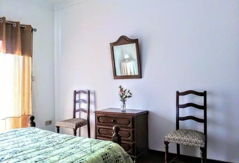 ベッドアンドブレックファースト Casa Vale Do Rio Ovil