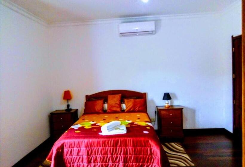 Bed and Breakfast Casa Vale Do Rio Ovil