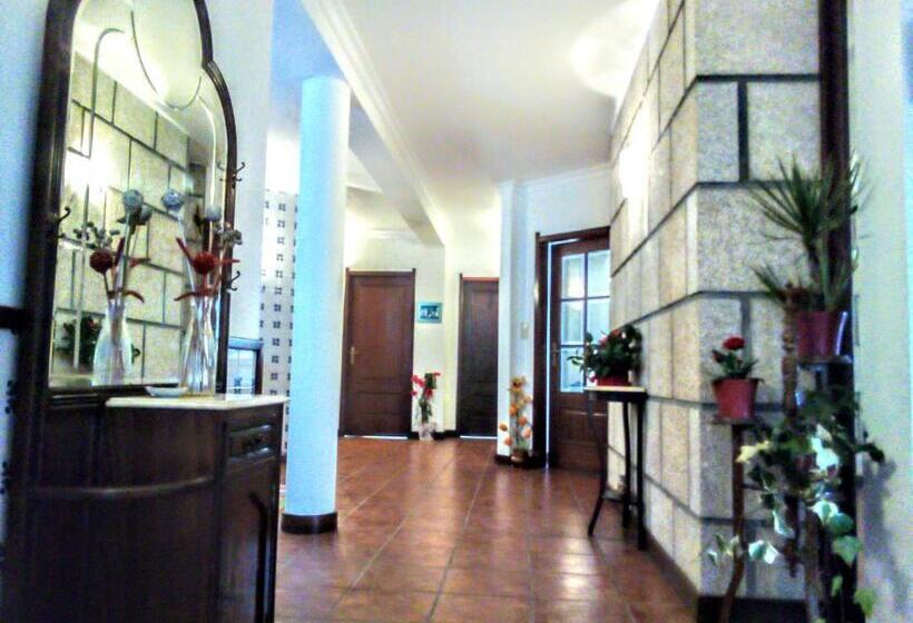 Bed and Breakfast Casa Vale Do Rio Ovil