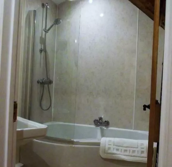 Aamiaismajoitus (B&B) Deepaller Farm