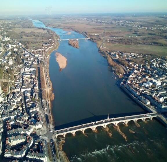تختخواب و صبحانه L Orme Seul, Maison D Hôtes